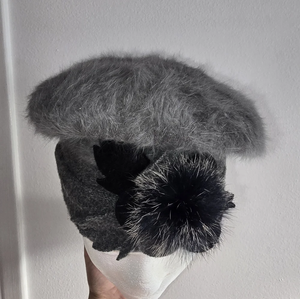 50% Angora 30% Wool 20% Acrylic‎ Gray/Black Women’s Hat